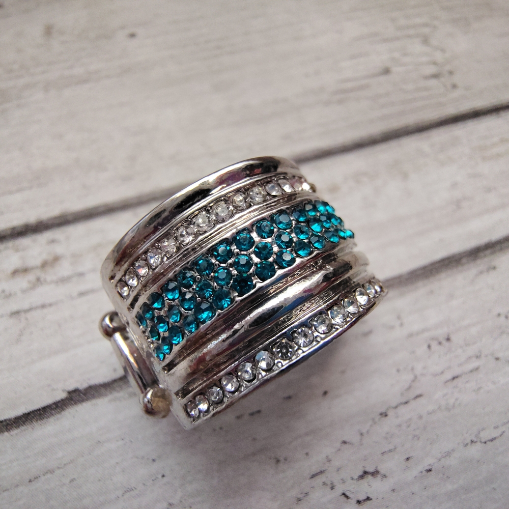 Silver and Blue Crystal Ring